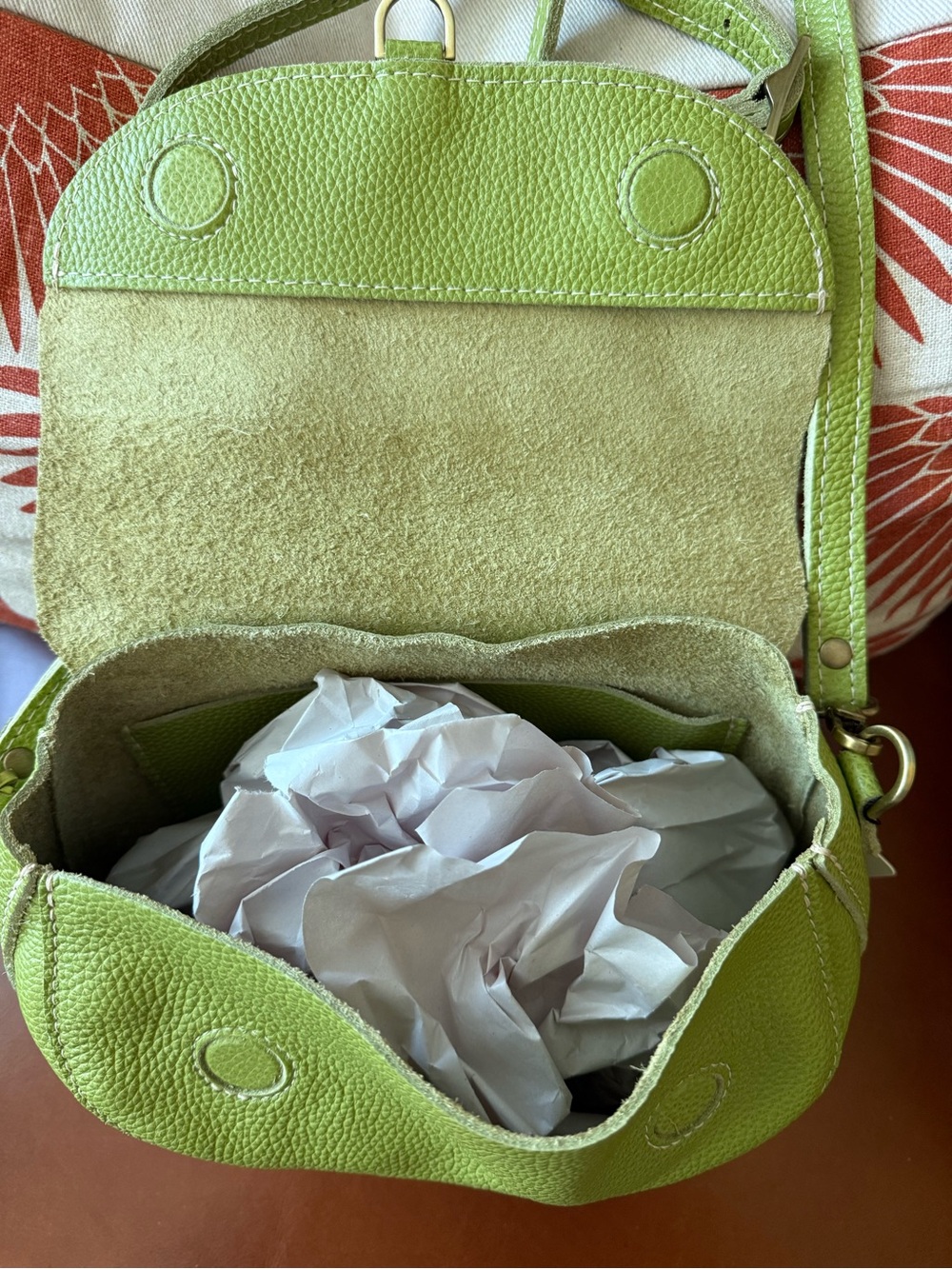 Portland Leather Large Monaco in Wasabi! 💚 - Picture 4 of 4